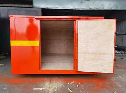 营山车载炸药箱